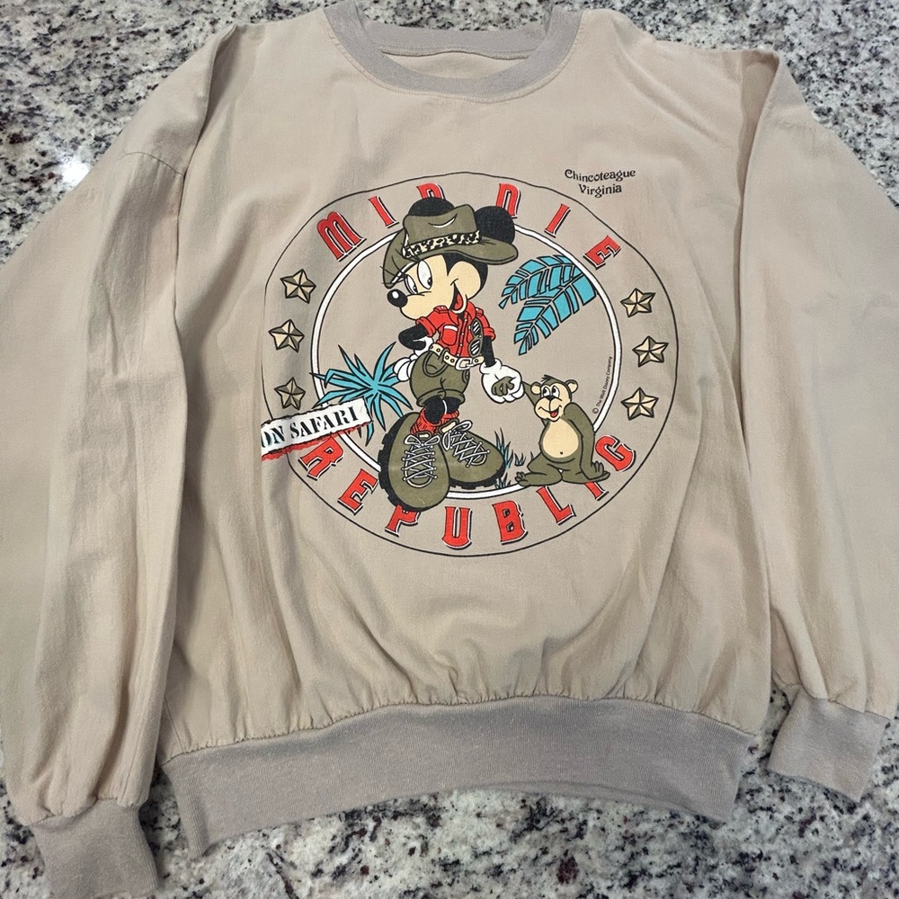 Vintage Disney‎ “Minnie Republic” Sweater featuring Chincoteague VA